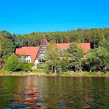 Laguna Slapy Hotel 3*