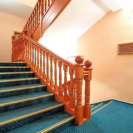 Laguna Slapy Hotel 3*