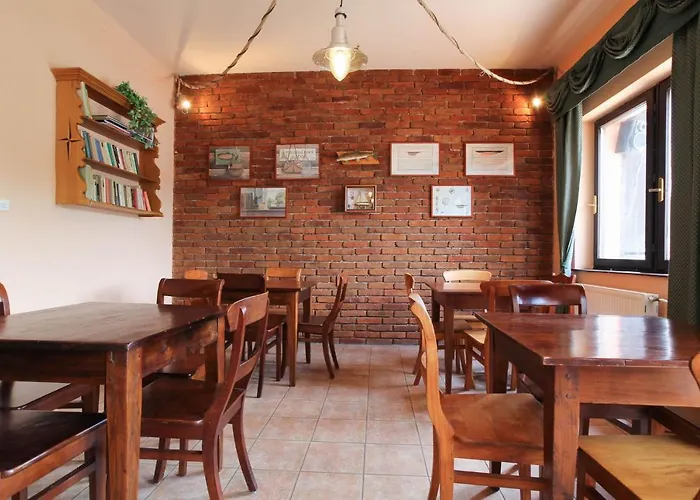 فندق Laguna Slapy 3*