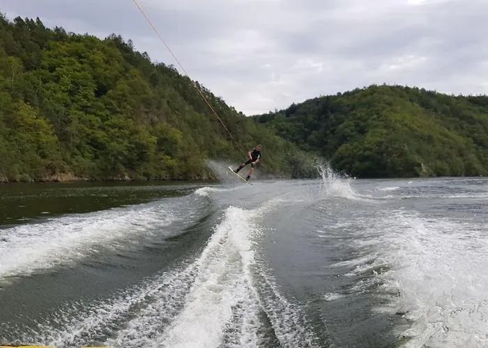 Laguna Slapy فندق 3*